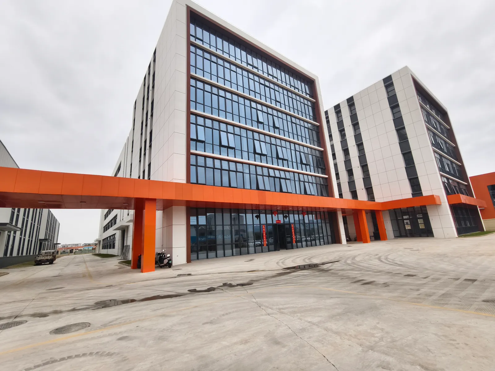 Impetus 30,000m² forklift manufacturing campus — exterior view