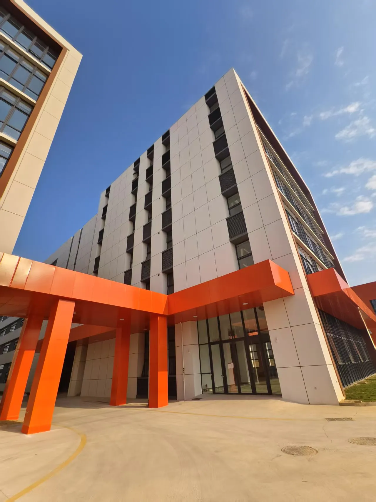 Impetus 30,000m² forklift manufacturing campus — exterior view