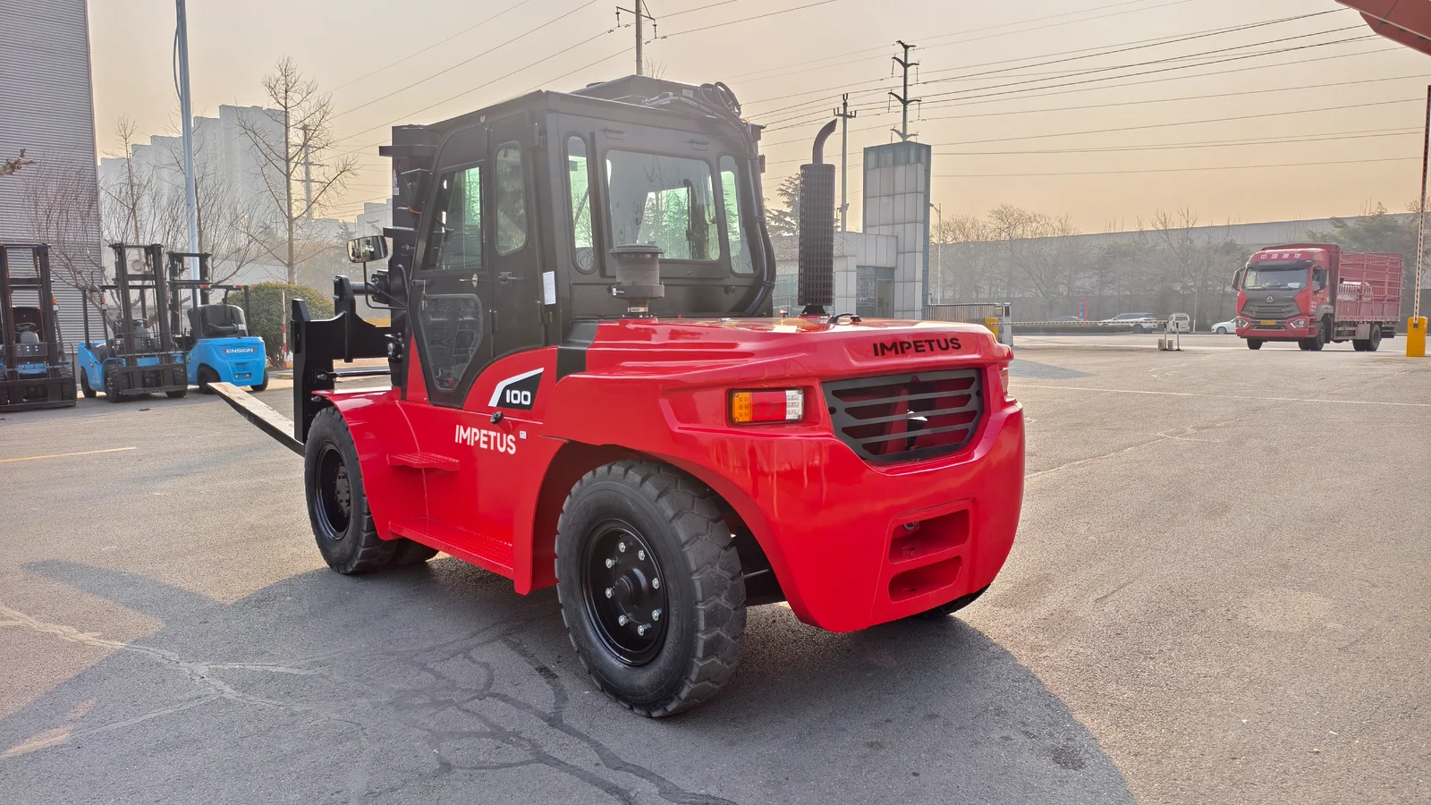 10 Ton Diesel Forklift — Impetus FD100 detail view 2