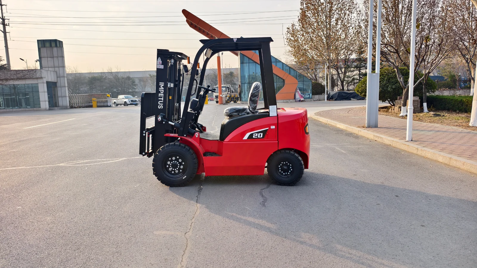 2 Ton Diesel Forklift — Impetus FD20 detail view 3