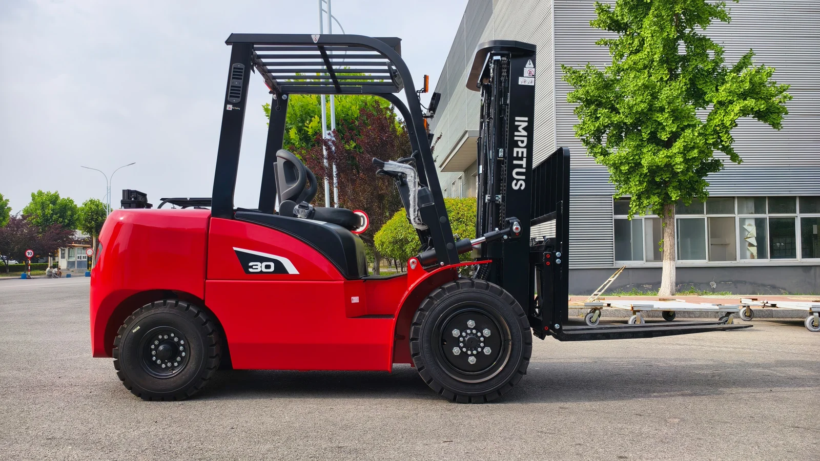 3 Ton Diesel Forklift — Impetus FD30 3000 kg Diesel forklift