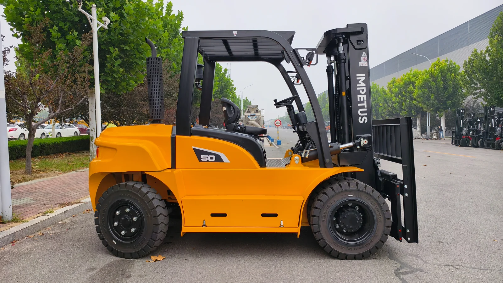 5 Ton Diesel Forklift — Impetus FD50 5000 kg Diesel forklift