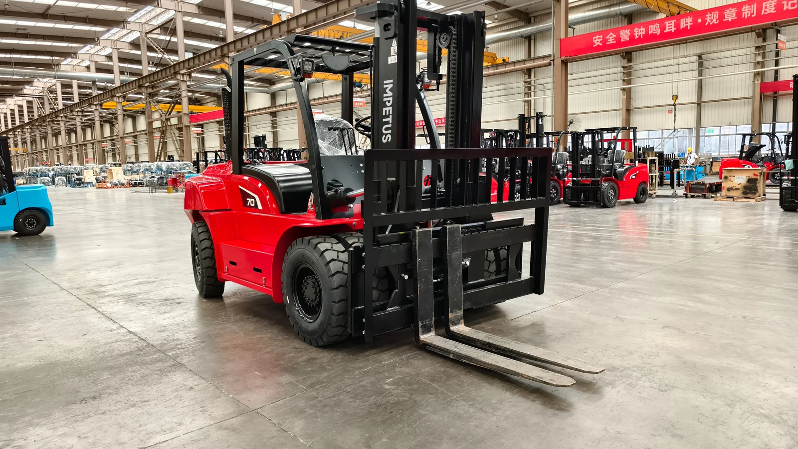 7 Ton Diesel Forklift — Impetus FD70 7000 kg Diesel forklift