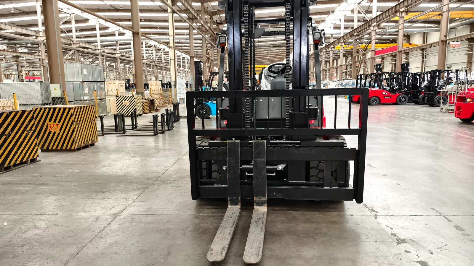 7 Ton Diesel Forklift — Impetus FD70 detail view 6