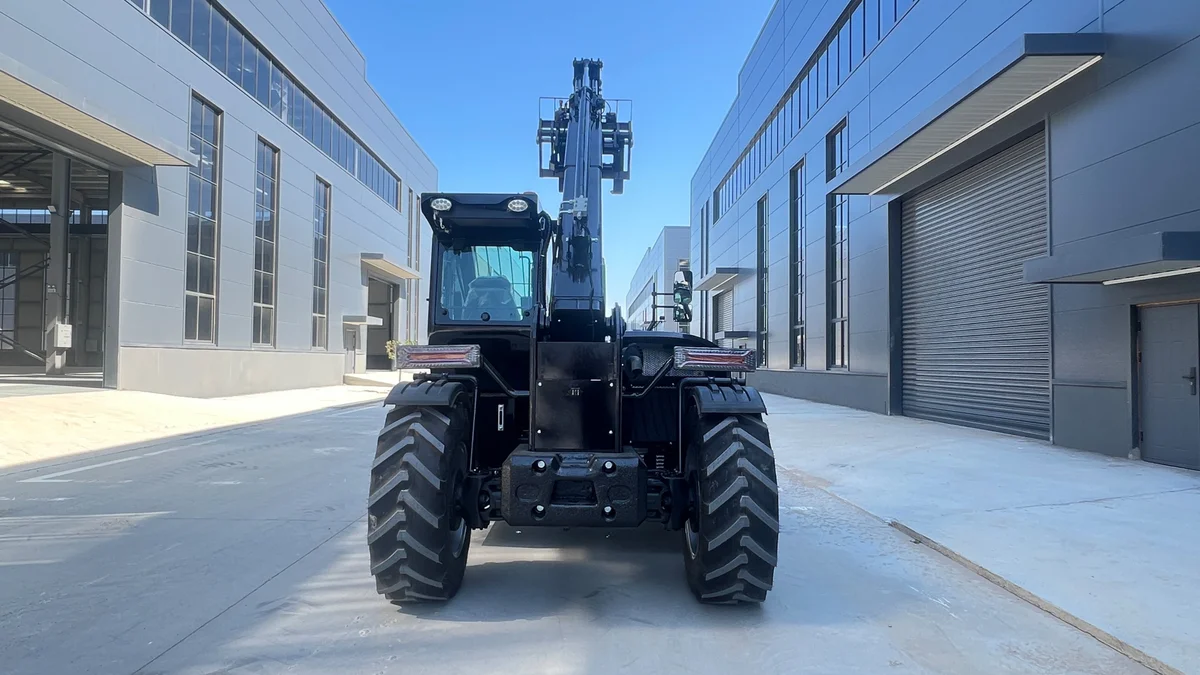 4 Ton 7m Telehandler — Impetus T4007 detail view 2