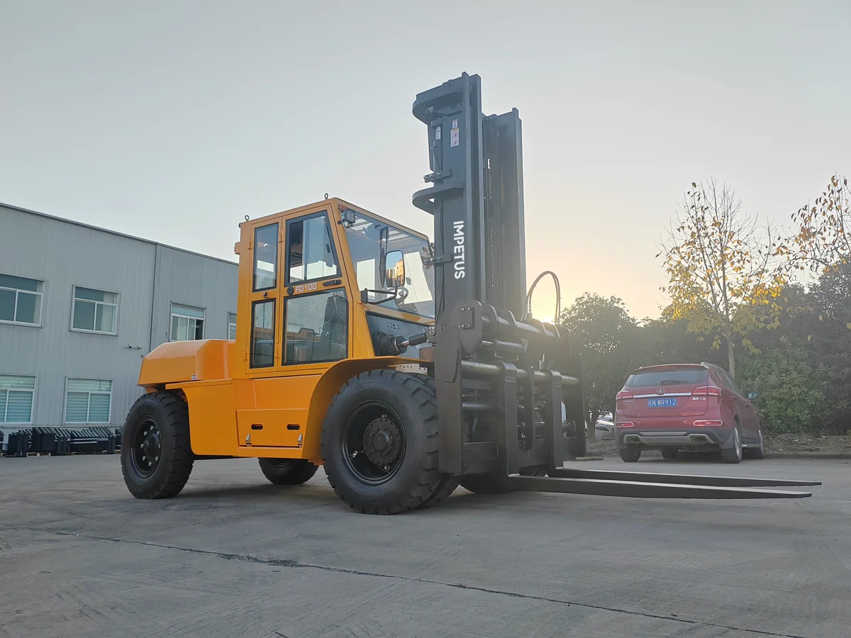 10 Ton Diesel Forklift — Impetus FD100 detail view 3