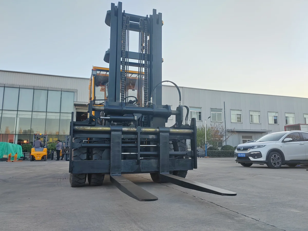 10 Ton Diesel Forklift — Impetus FD100 detail view 5