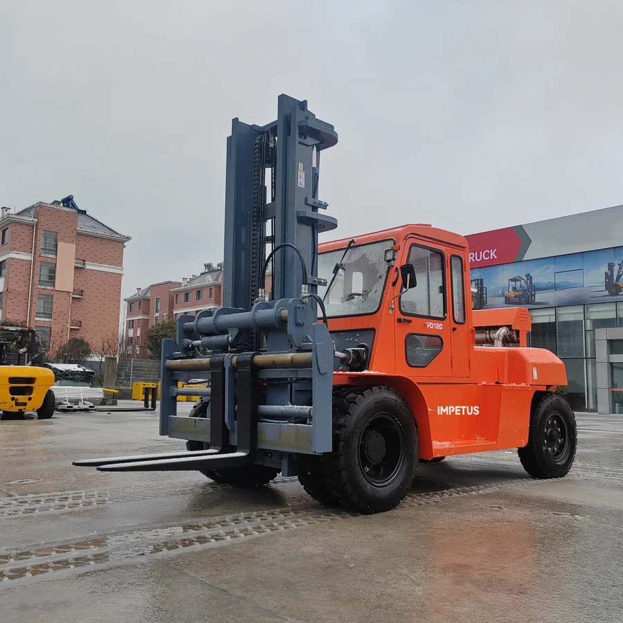 12 Ton Diesel Forklift — Impetus FD120 detail view 2