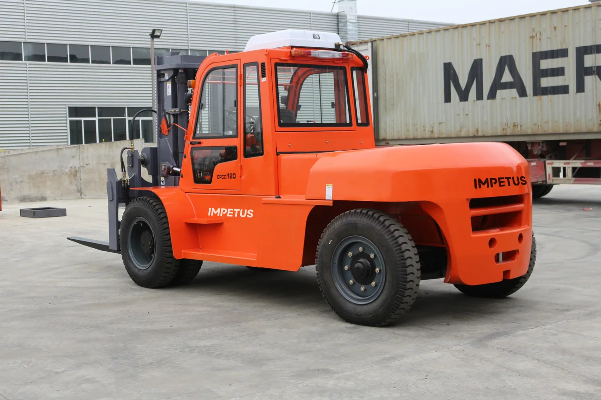 12 Ton Diesel Forklift — Impetus FD120 detail view 3