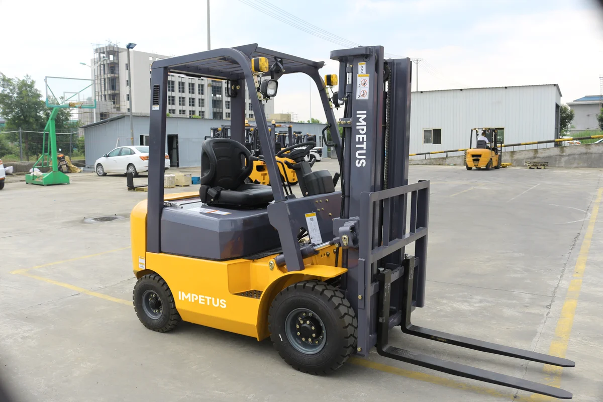 1.5 Ton Diesel Forklift — Impetus FD15 detail view 2