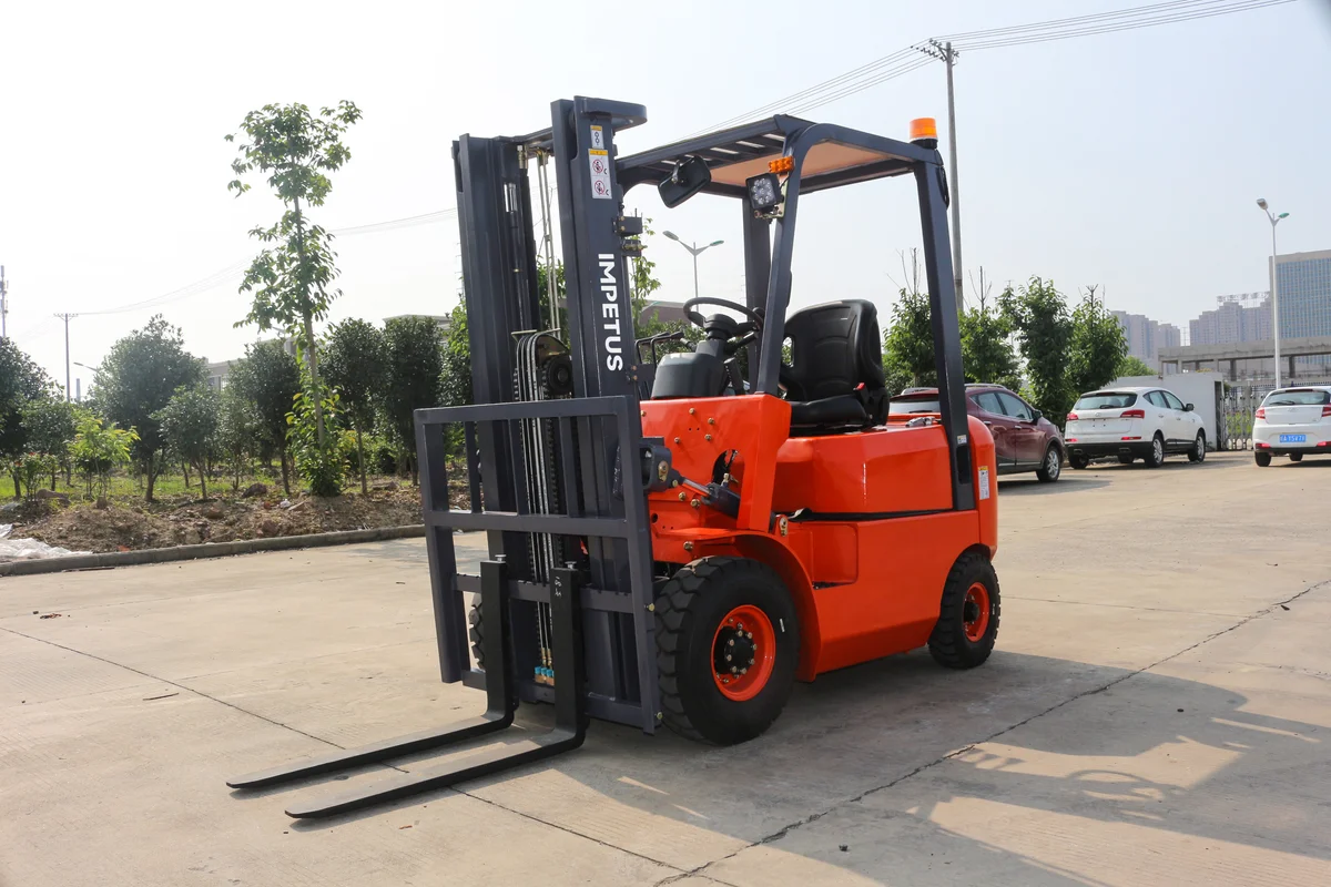 1.8 Ton Diesel Forklift — Impetus FD18 detail view 2
