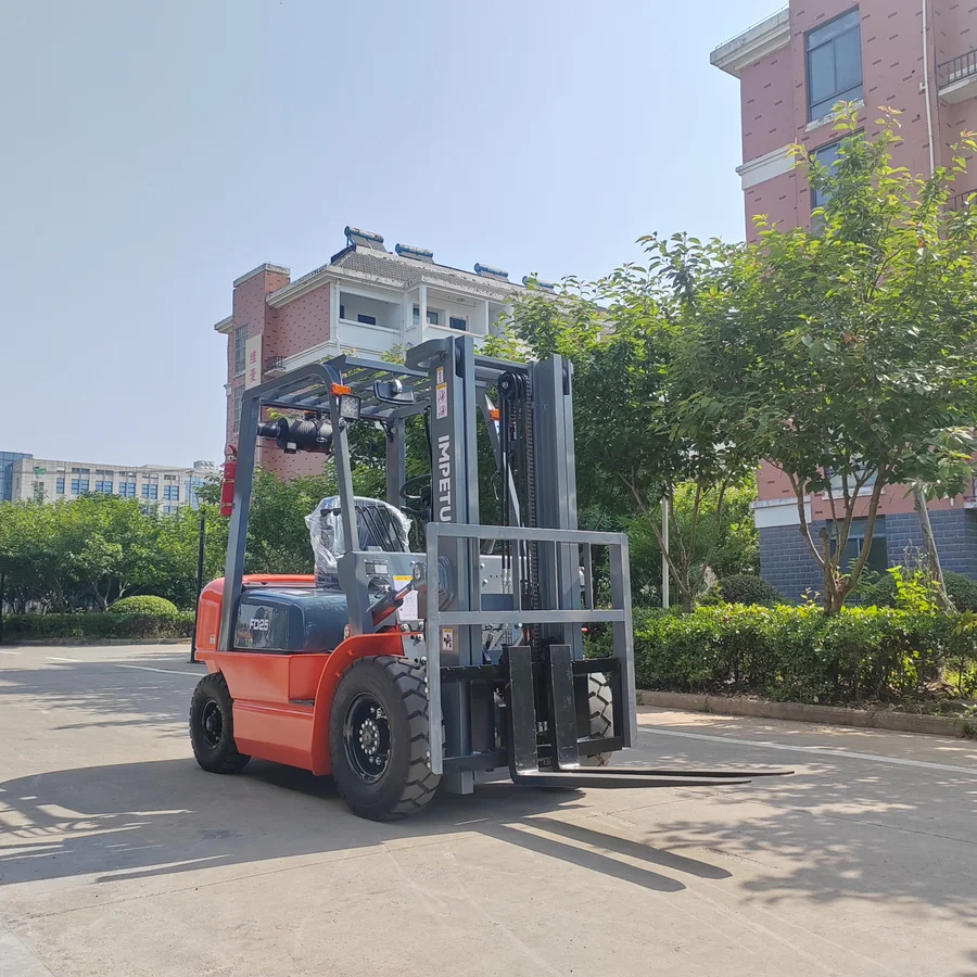 2 Ton Diesel Forklift — Impetus FD20 detail view 3