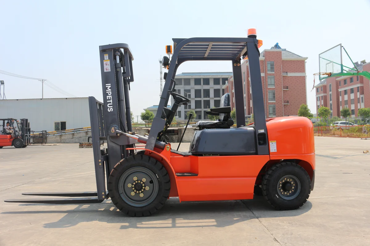 3 Ton Diesel Forklift — Impetus FD30 detail view 2