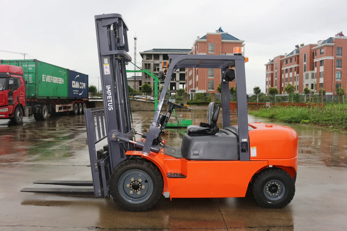 4 Ton Diesel Forklift — Impetus FD40 detail view 2
