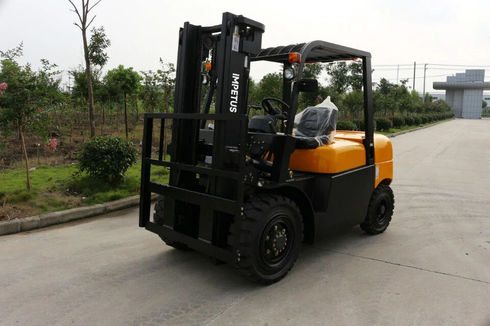 4.5 Ton Diesel Forklift — Impetus FD45 detail view 2