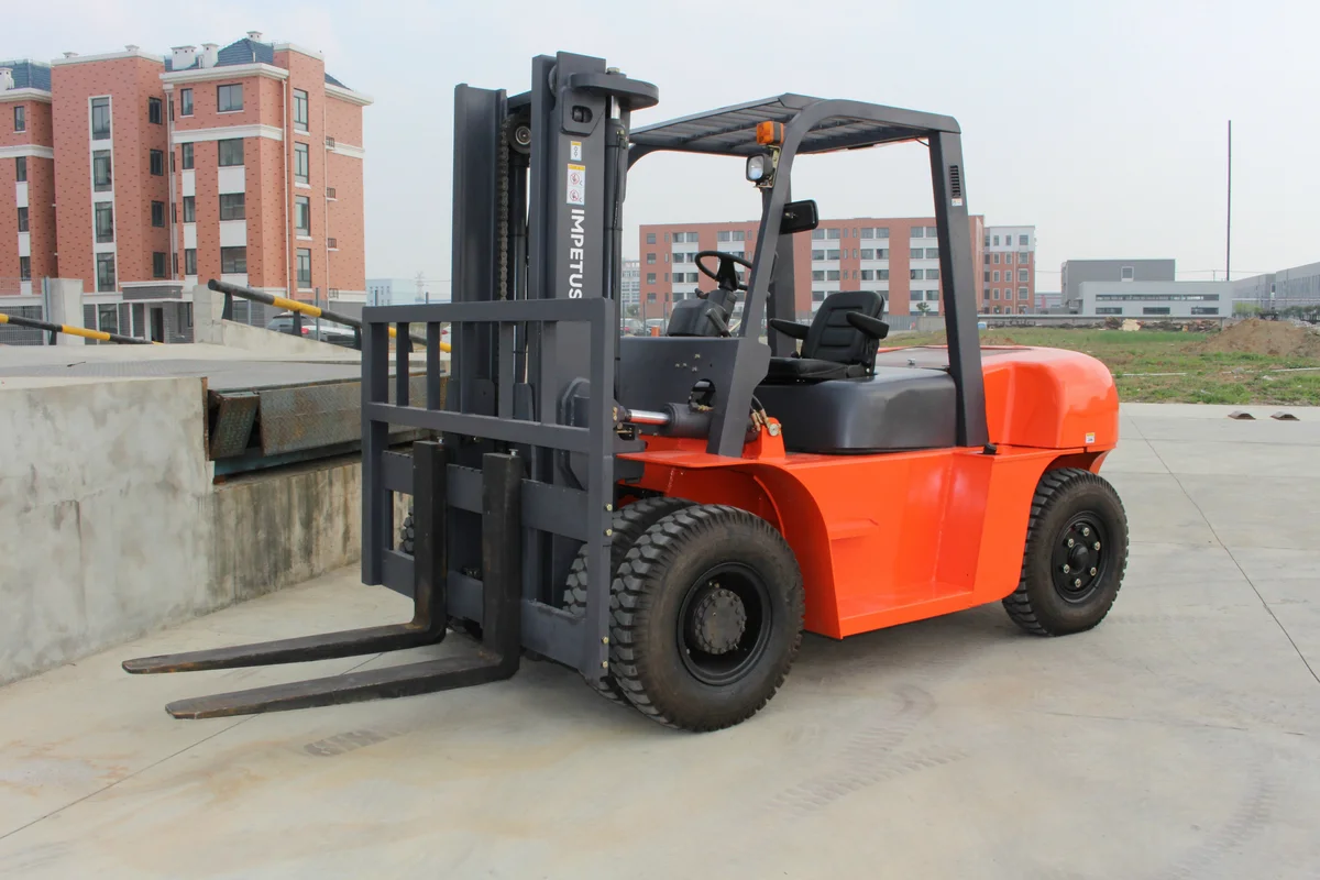 7 Ton Diesel Forklift — Impetus FD70 detail view 3