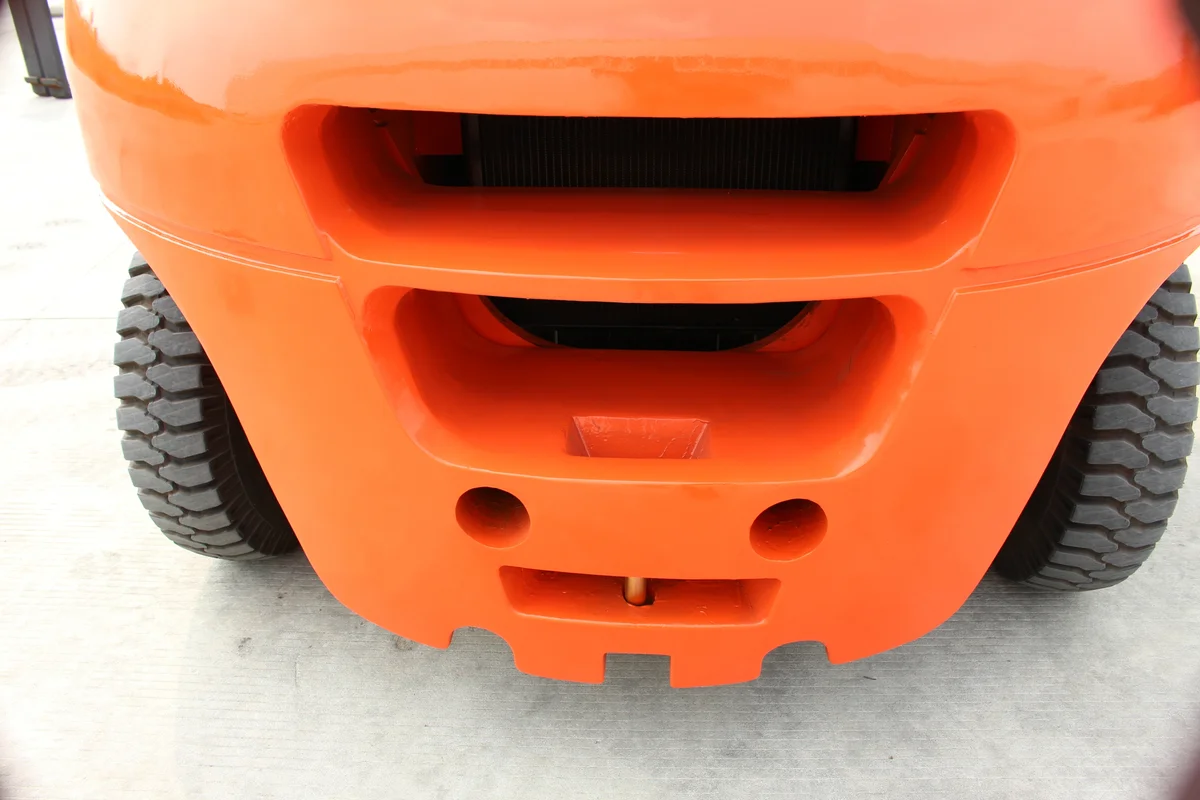 7 Ton Diesel Forklift — Impetus FD70 detail view 8