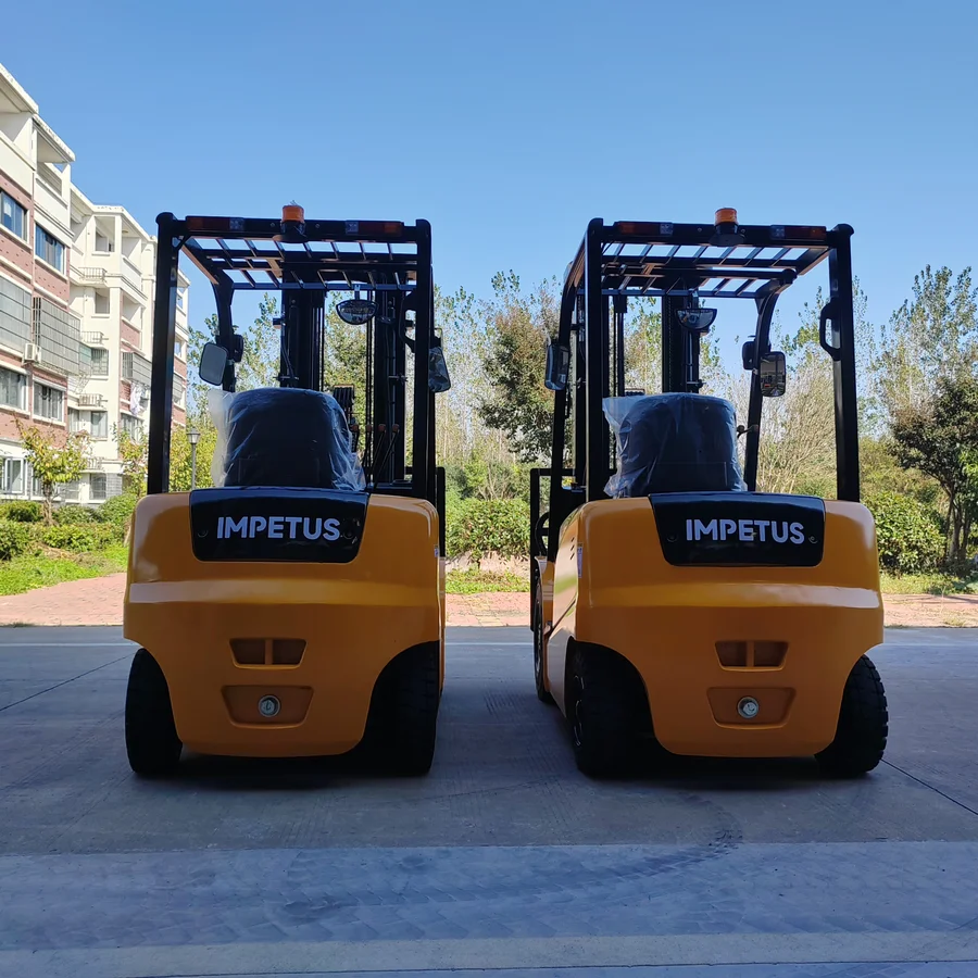 2.5 Ton Electric Forklift — Impetus FB25 detail view 6