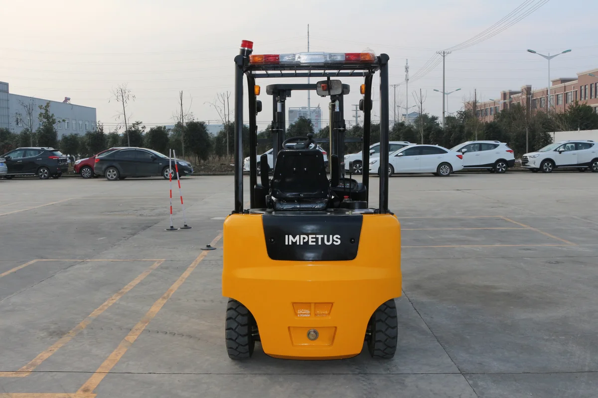 3 Ton Electric Forklift — Impetus FB30 detail view 2