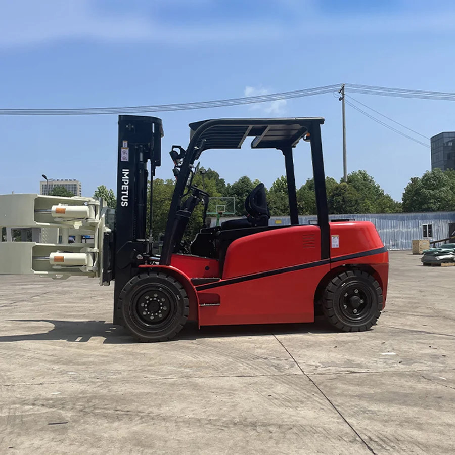 4.5 Ton Electric Forklift — Impetus FB45 detail view 2