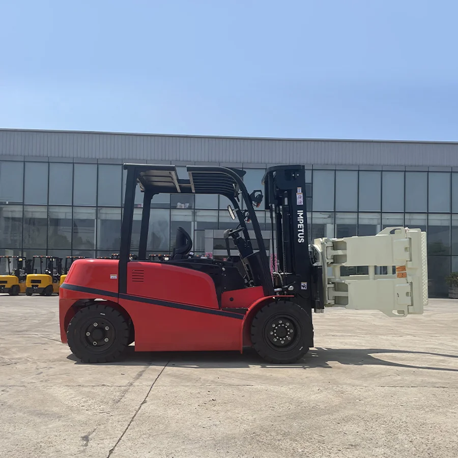 4.5 Ton Electric Forklift — Impetus FB45 detail view 3
