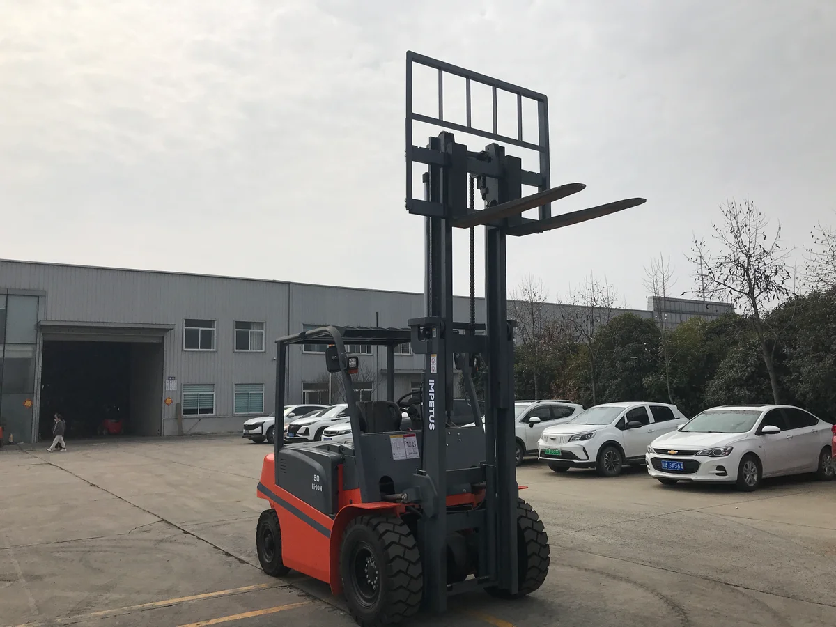 5 Ton Electric Forklift — Impetus FB50 5000 kg Lithium forklift