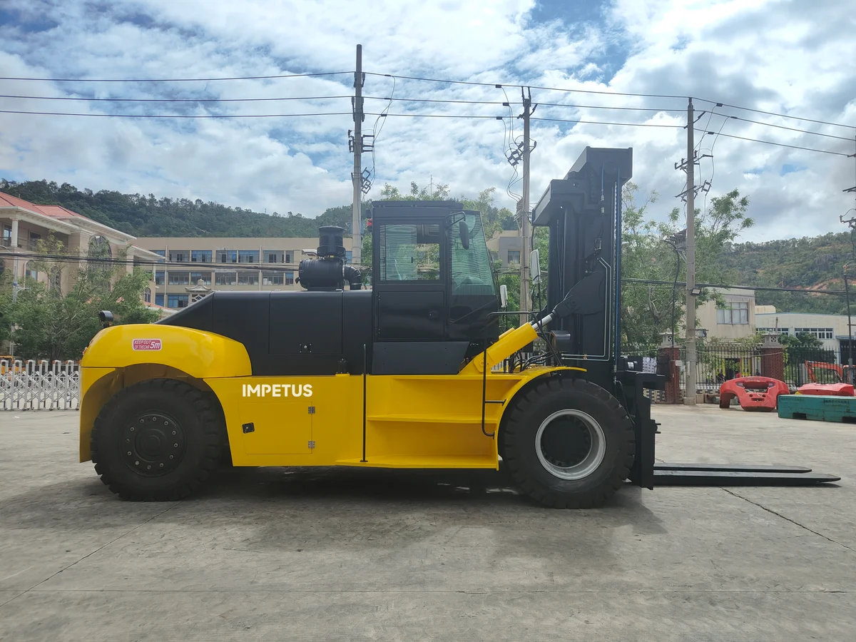 25 Ton Heavy Forklift — Impetus FD250 detail view 4