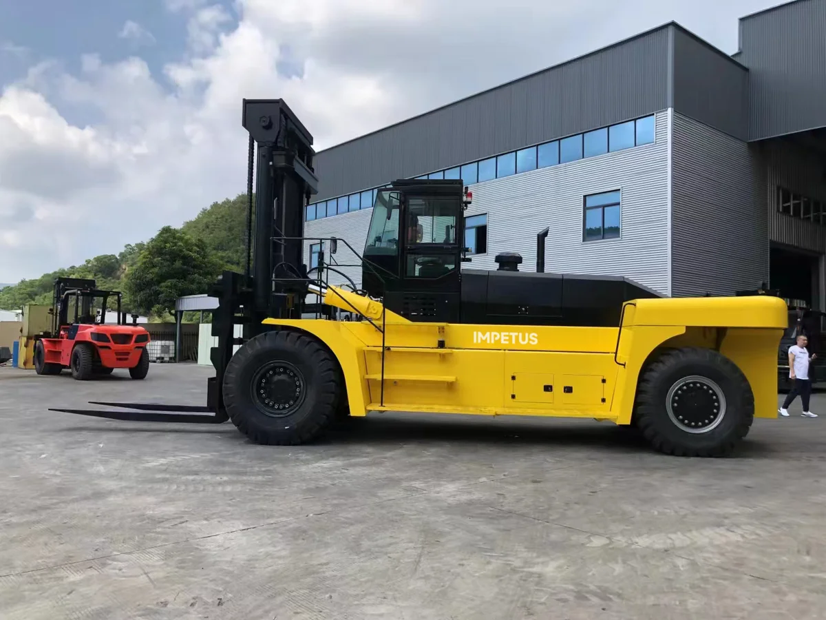 42 Ton Heavy Forklift — Impetus FD420 detail view 3