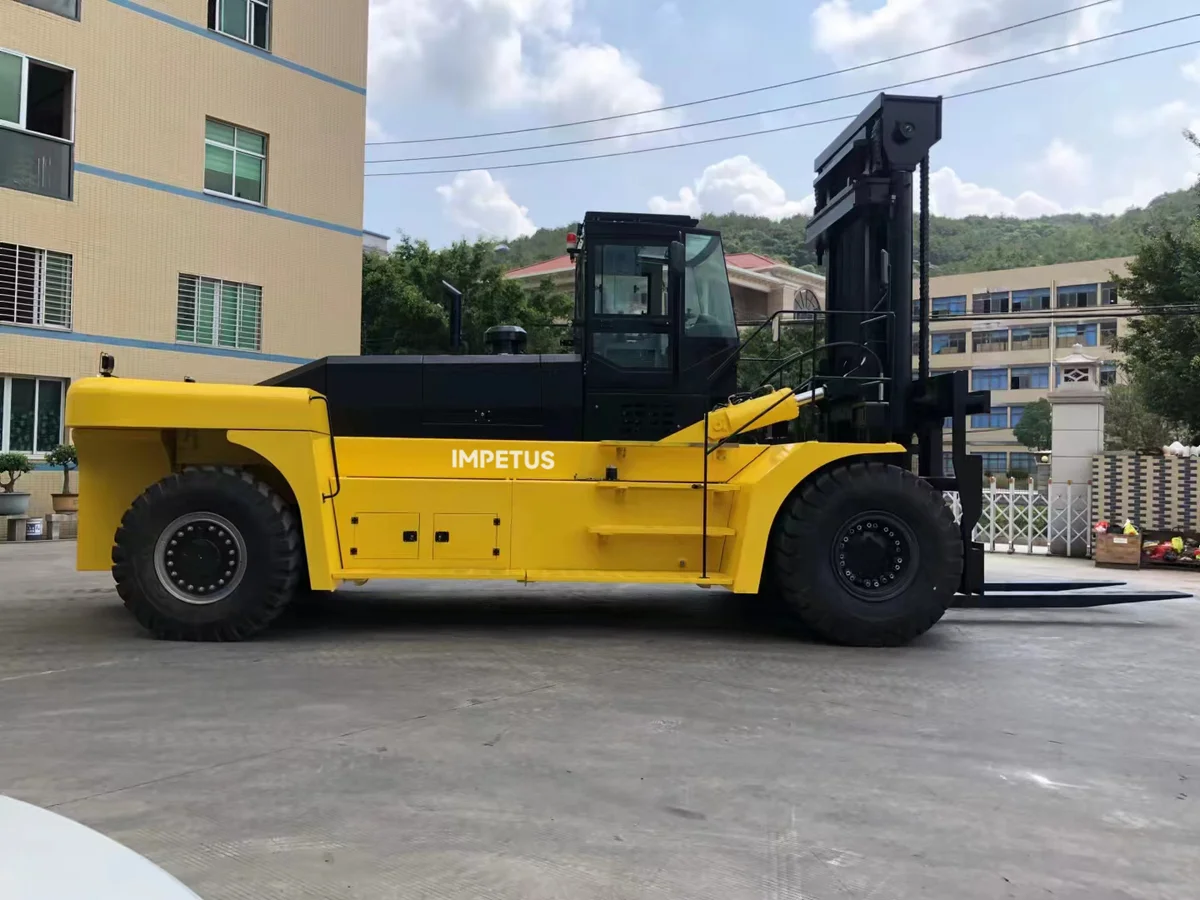 42 Ton Heavy Forklift — Impetus FD420 detail view 4