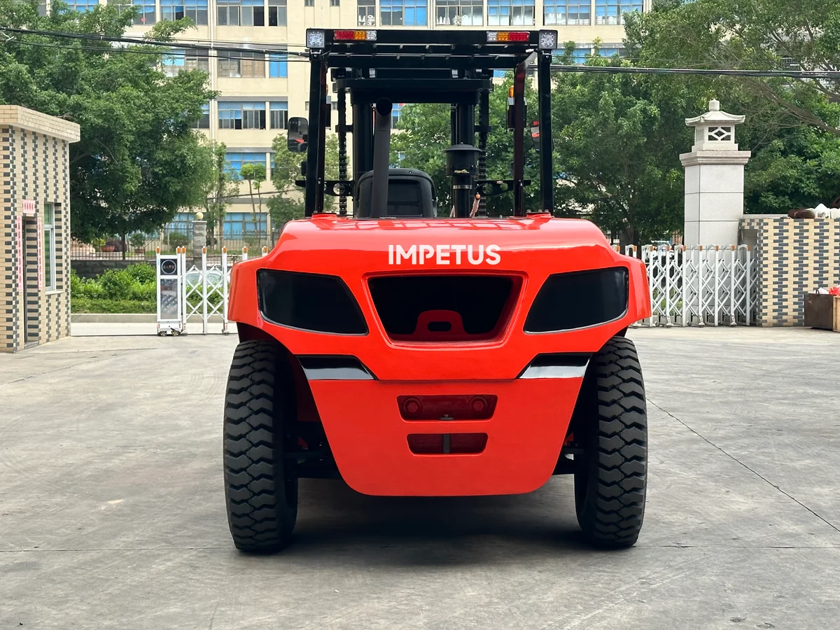 12 Ton Heavy Forklift — Impetus FD120 detail view 4