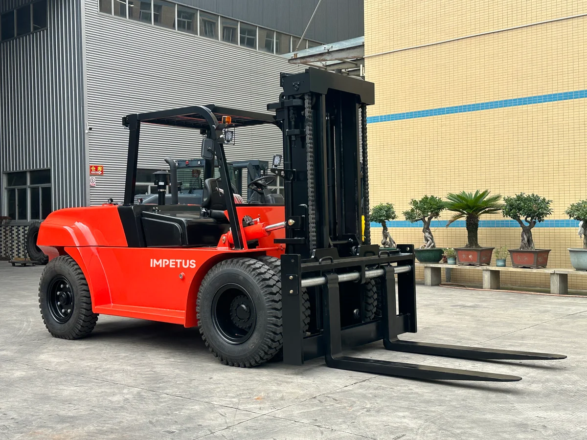 12 Ton Heavy Forklift — Impetus FD120 detail view 5